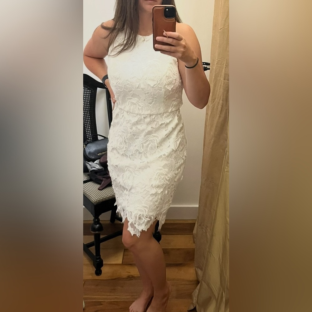 Adelyn Rae White Floral Lace Mini Dress